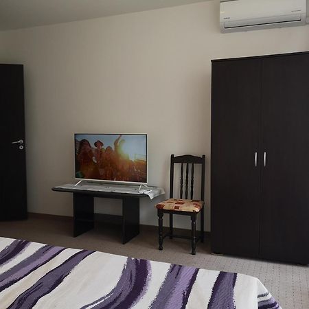 South Beach Apartment เนเซบาร์ ภายนอก รูปภาพ