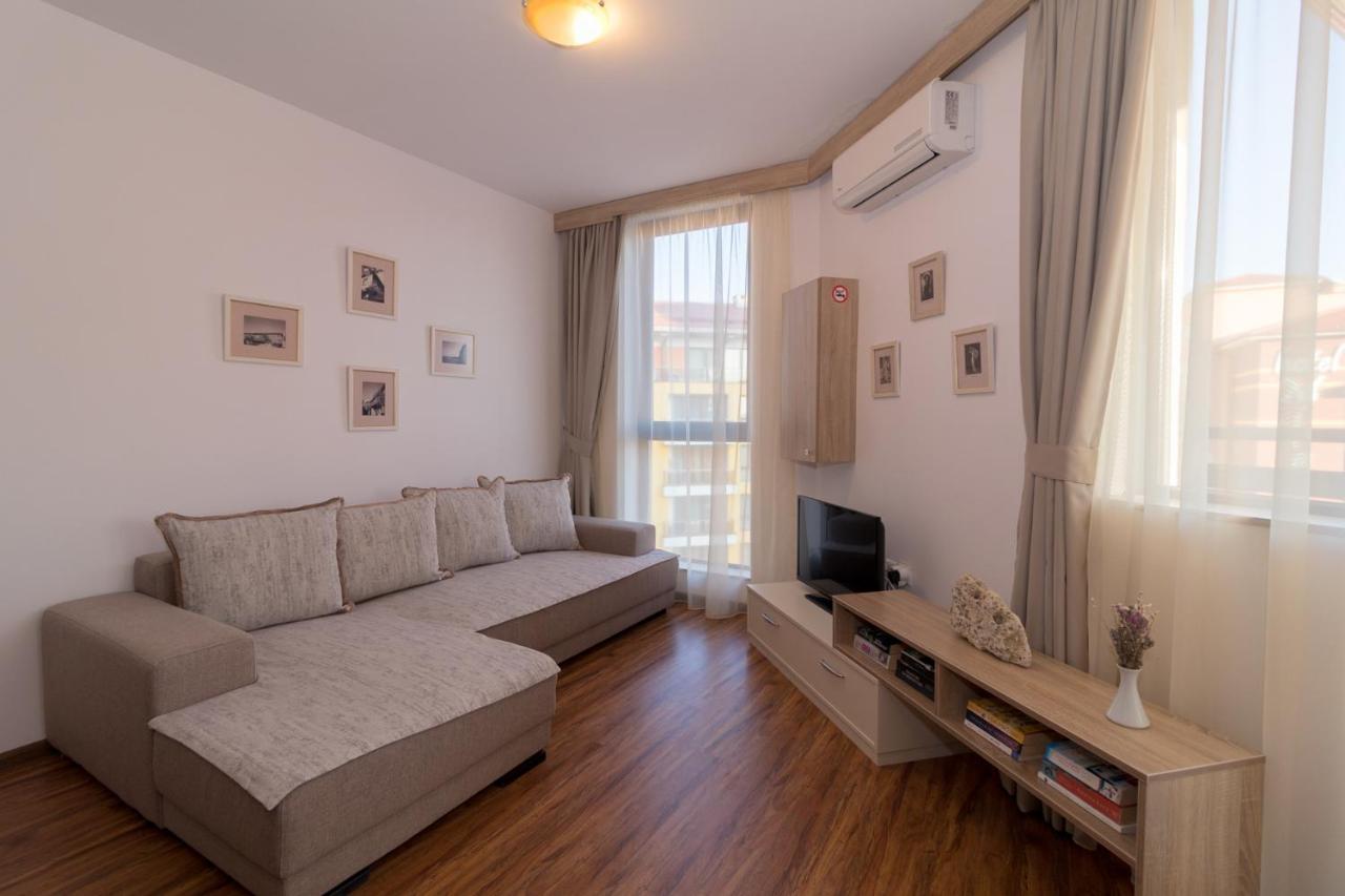 South Beach Apartment เนเซบาร์ ภายนอก รูปภาพ